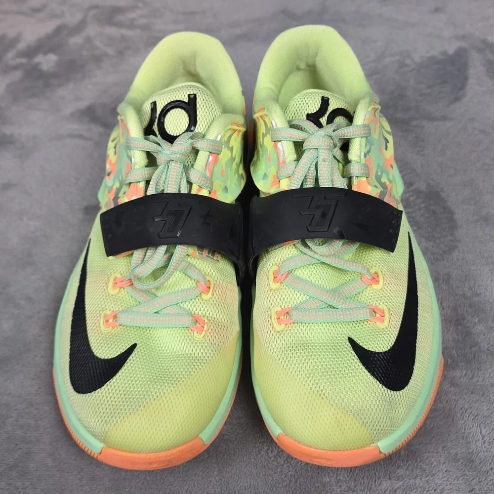 Nike *** very
